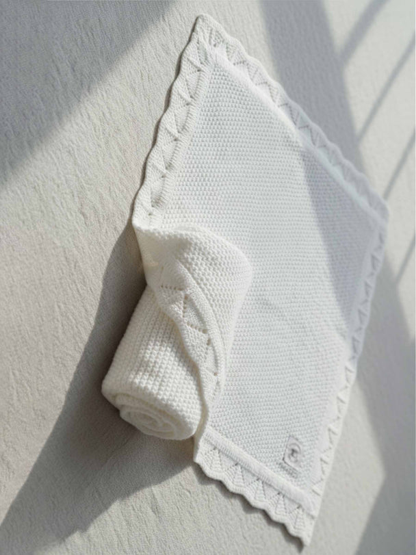 Heirloom Vintage Crochet Baby Blanket – 100% Breathable Cotton